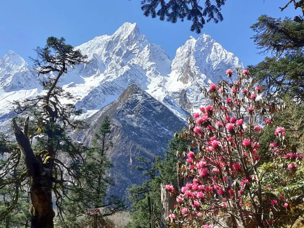 Short Manaslu Circuit Trek: Tips for First-Time Trekkers